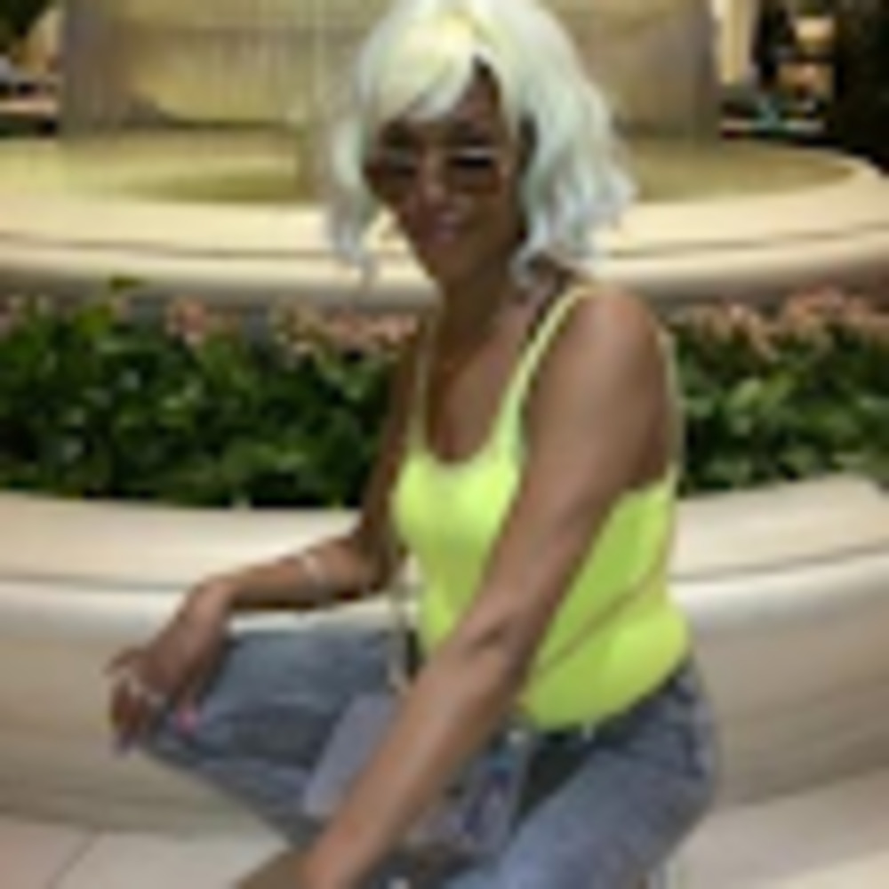 Meet your Posher, Takisha